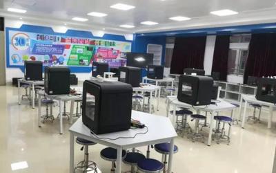 江門怡福中學榮獲中小學生創客大賽銀獎 教育科技融合的生動實踐